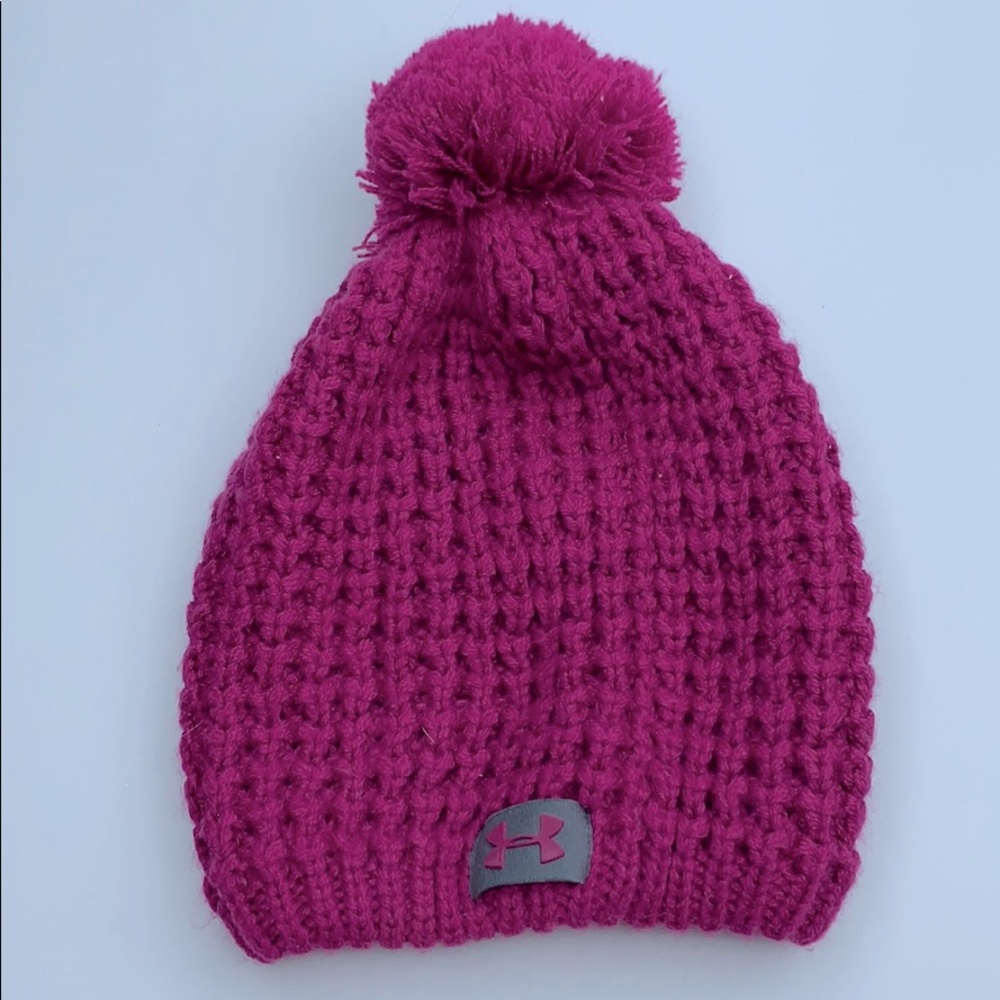Under armour beanie- pink